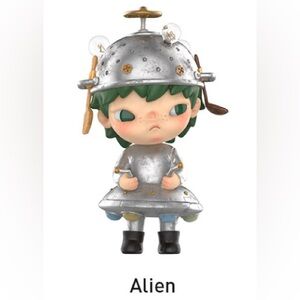 Hirono Shelter Pop Mart Figure • ALIEN